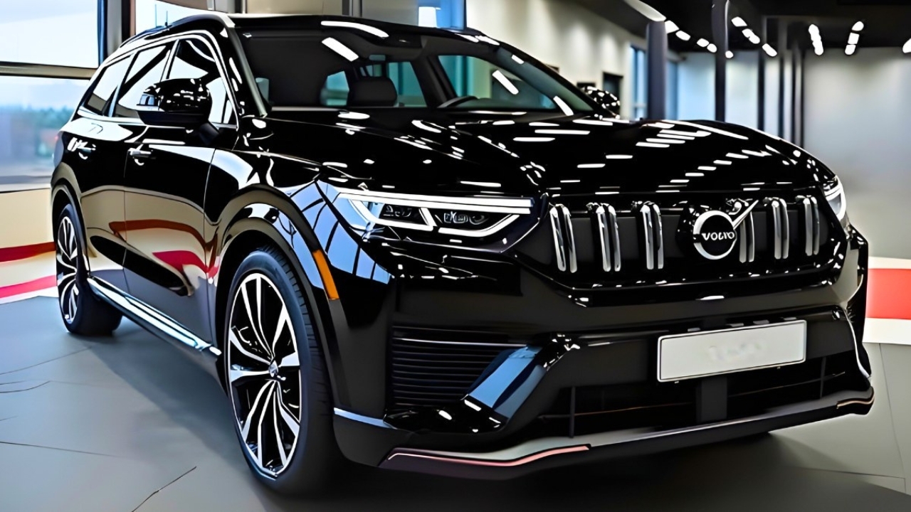 Volvo XC60 2026 Hybrid Review : Over 50 MPG, Elegant Interior & Cutting-Edge Safety Technology